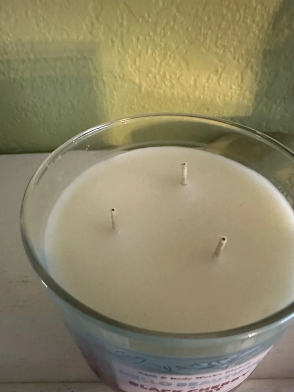 Bath & Body Works Hello Beautiful Black Cherry Merlot Scented Candle X2 HTF - Picture 3 of 5